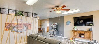 3 Mi to Glen Canyon Dam: Home w/ Fenced Yard