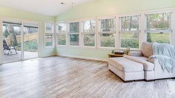 Nhà (3 Bedrooms) | Nội thất