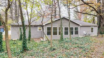 Nhà (3 Bedrooms) | Ngoại thất