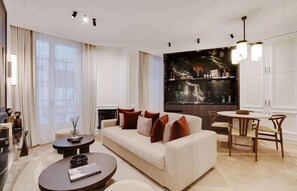 TV, offices