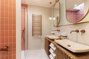 Dusche, Haartrockner