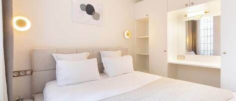 1 غرفة نوم ومكواة/لوح كي وسرير سفر وواي فاي