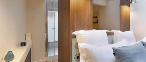 2 makuuhuonetta, silitysrauta/-lauta, vauvan matkasänky, Wi-Fi