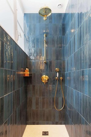 Dusche, Haartrockner