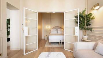 1 dormitorio, tabla de planchar con plancha, cuna de viaje y wifi