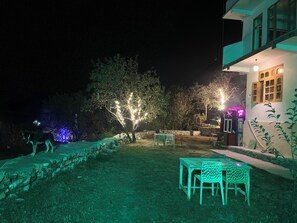 Exterior - Ohana Cafe & Hostel (Bhuntar)