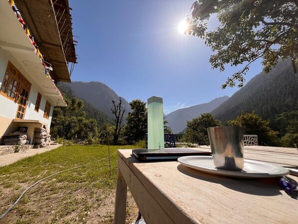 Exterior - Ohana Cafe & Hostel (Bhuntar)