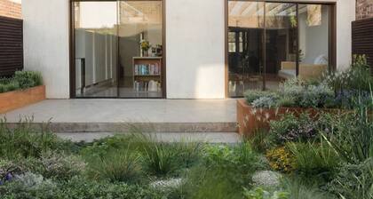 Architectural Digest - 2 bed