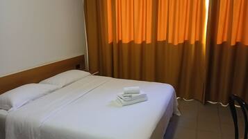 مكتب وواي فاي مجانًا