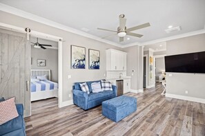 Huis, 4 slaapkamers | 4 slaapkamers, een strijkplank/strijkijzer, gratis wifi