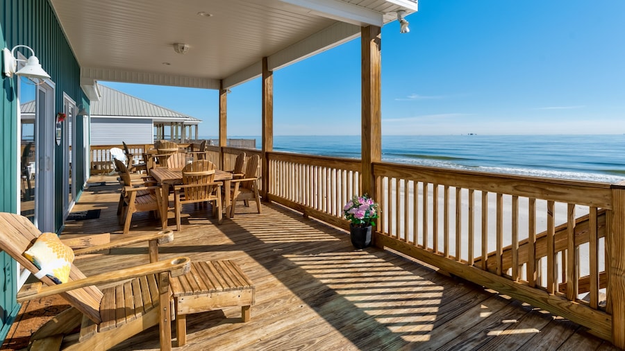 Still Waters - 2415 Bienville Blvd 4 Bedroom Home