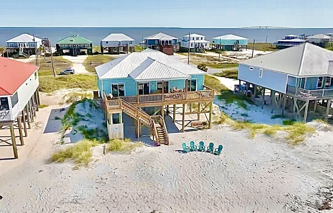 House, 4 Bedrooms | Exterior