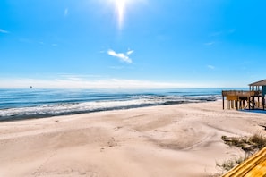 Casa, 4 quartos | Praia | Na praia 