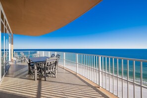 Condo, 4 Bedrooms | Outdoor dining