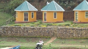 Eenvoudige cottage, uitzicht op meer | Uitzicht vanuit de kamer