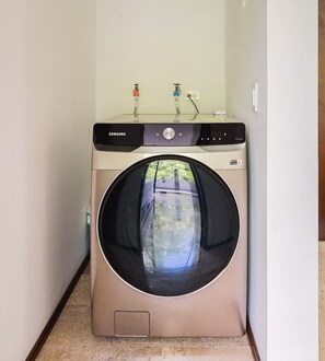 Interior - Central 2BR Sun Lover's Nest w Gym | Rooftop | SPA (Tulum)