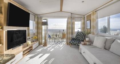 Seaviews Porthkerry Holiday Park Sleeps 6