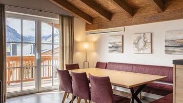 House | Tempat makan