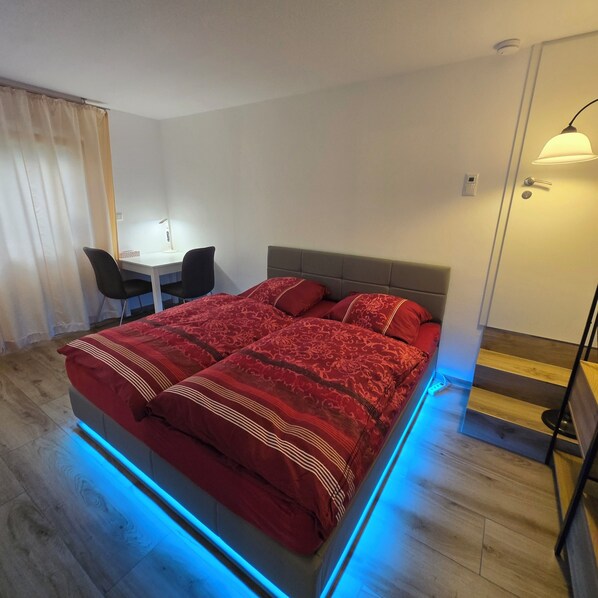 1 bedroom, WiFi, bed sheets