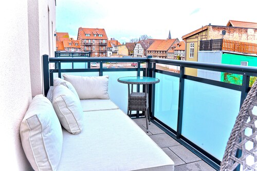 DesignSuite I Fahrstuhl I Balkon
