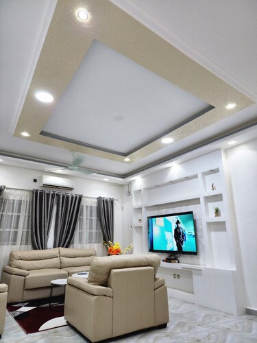Appartement meublés à cotonou menontin avec wifi et canal+ gratuite.
