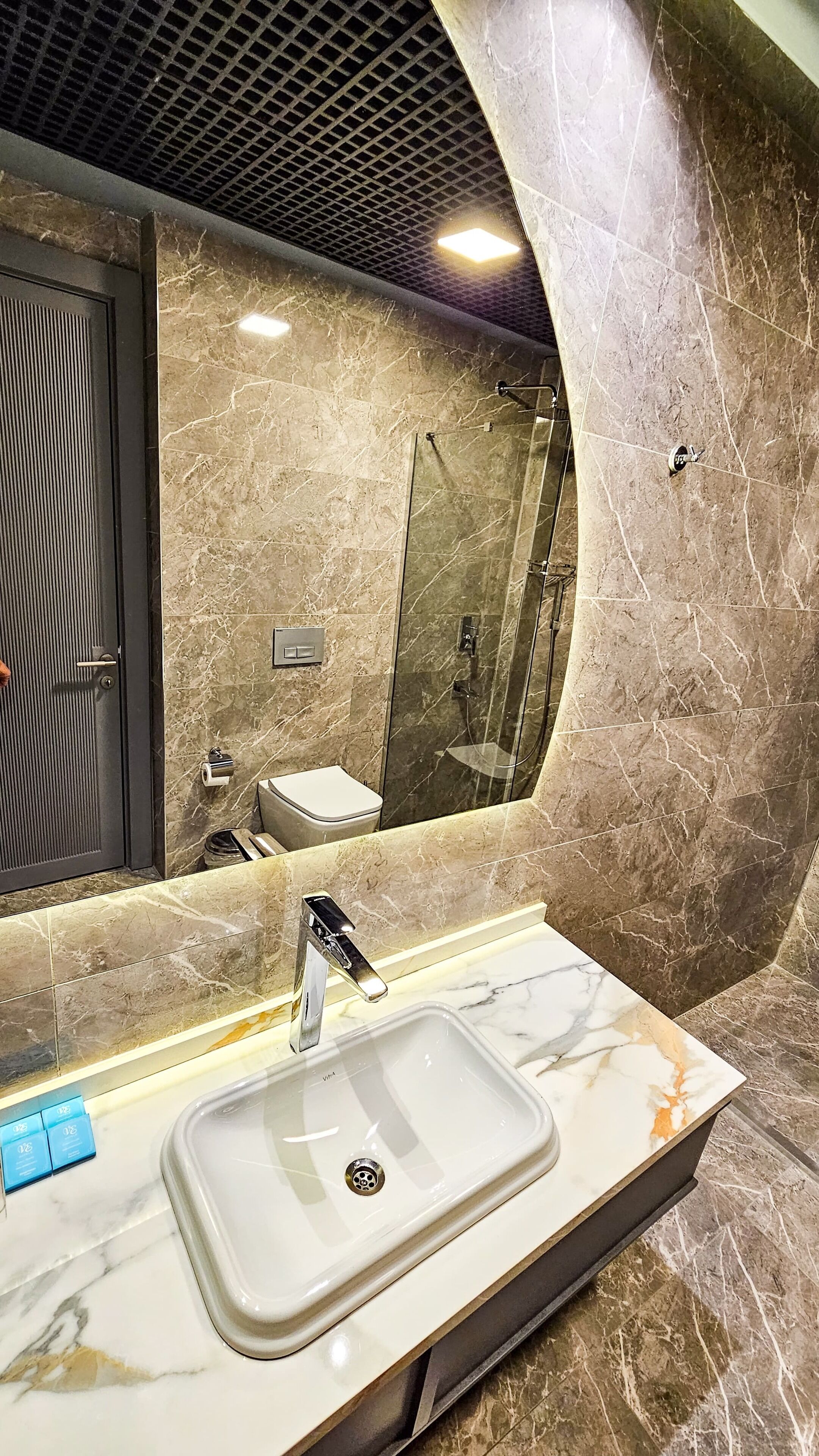 Double Room, Garden View | Bathroom | Shower, hair dryer, towels, soap