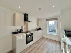 Fridge, microwave, oven, electric kettle - Recently Modernised Apartment in Prime Location (Hereford)
