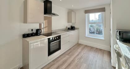 Recently Modernised Apartment in Prime Location