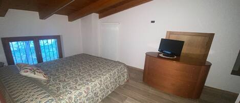 Vauvan matkasänky, ilmainen Wi-Fi