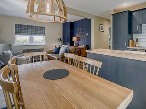 TV - Beautiful Cottage in Historical Robert Burns Farm - Pass the Keys (Dumfries)