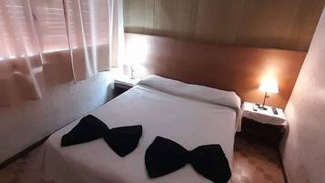 Wifi gratis y ropa de cama