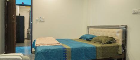 Habitación doble Deluxe | Escritorio y wifi gratis