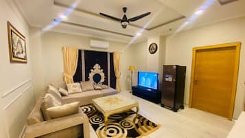 Deluxe Double Room, City View