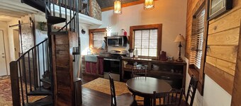 Mountain Hideaway! A Beautiful Creekside Cabin Now With New Lower Rates!