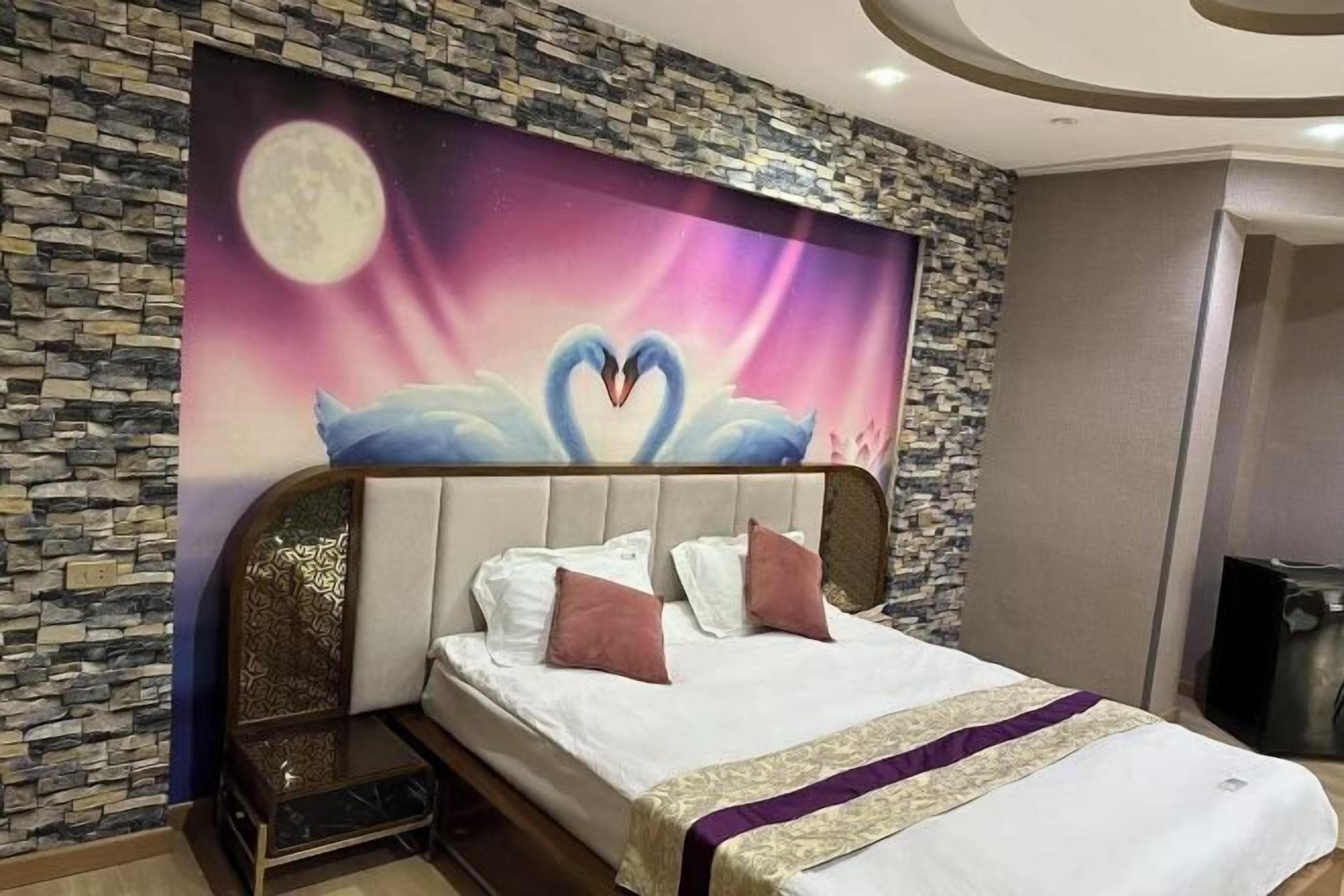 Phòng cách âm, truy cập Internet không dây miễn phí, bộ trải giường 