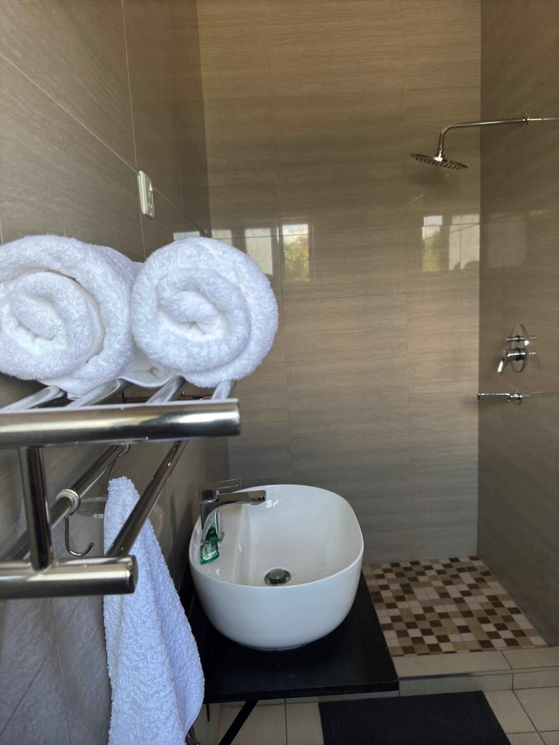 Executive Double Room | Bathroom | Shower, towels, soap, toilet paper