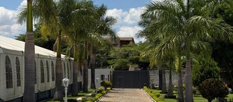 エレガンシアナ ロッジズ リミテッド