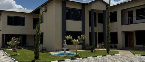 Façade de lâhĂ©bergement