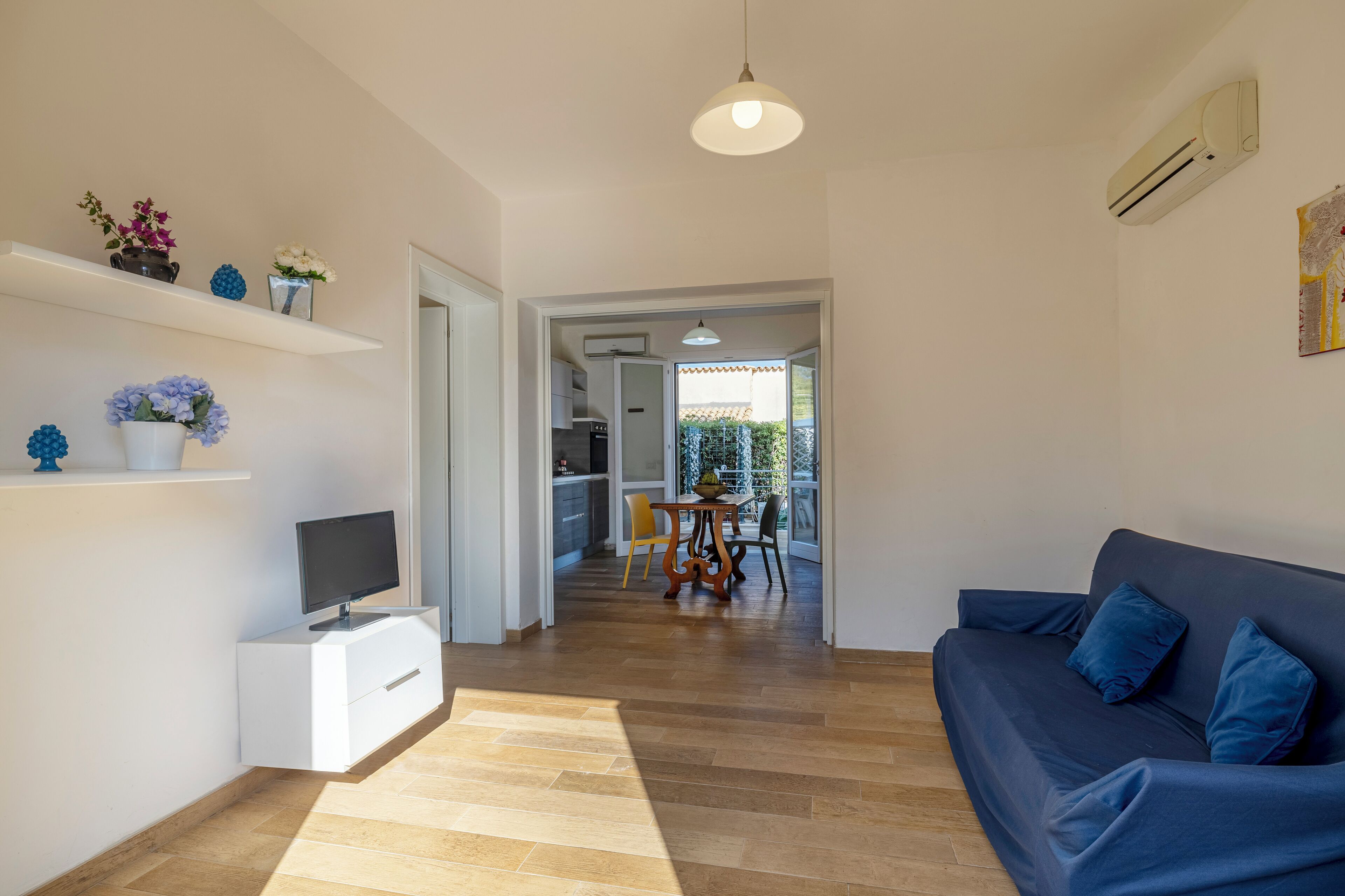 House, Sea View, Ground Floor | Vardagsrum