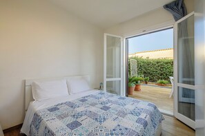 House, Sea View, Ground Floor
