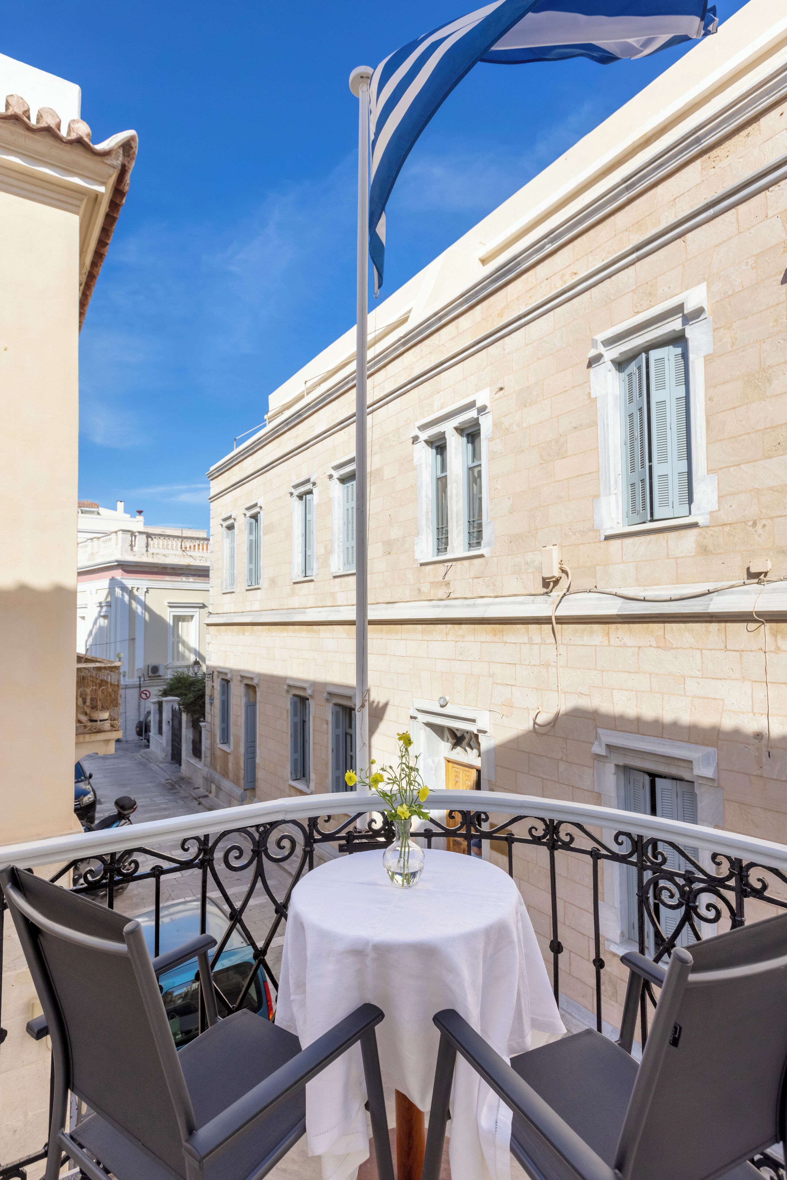 Deluxe Double Room, City View, Corner | Terrace/patio
