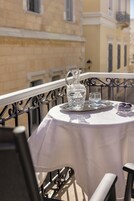 Deluxe Double Room, City View, Corner | Street view