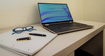 Aurora House - Comfortable family apartment near the theater and downtown