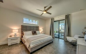 4 slaapkamers, een strijkplank/strijkijzer, wifi, beddengoed