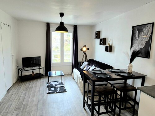 L'Atelier-T2 proche du centre-Wifi-Parking