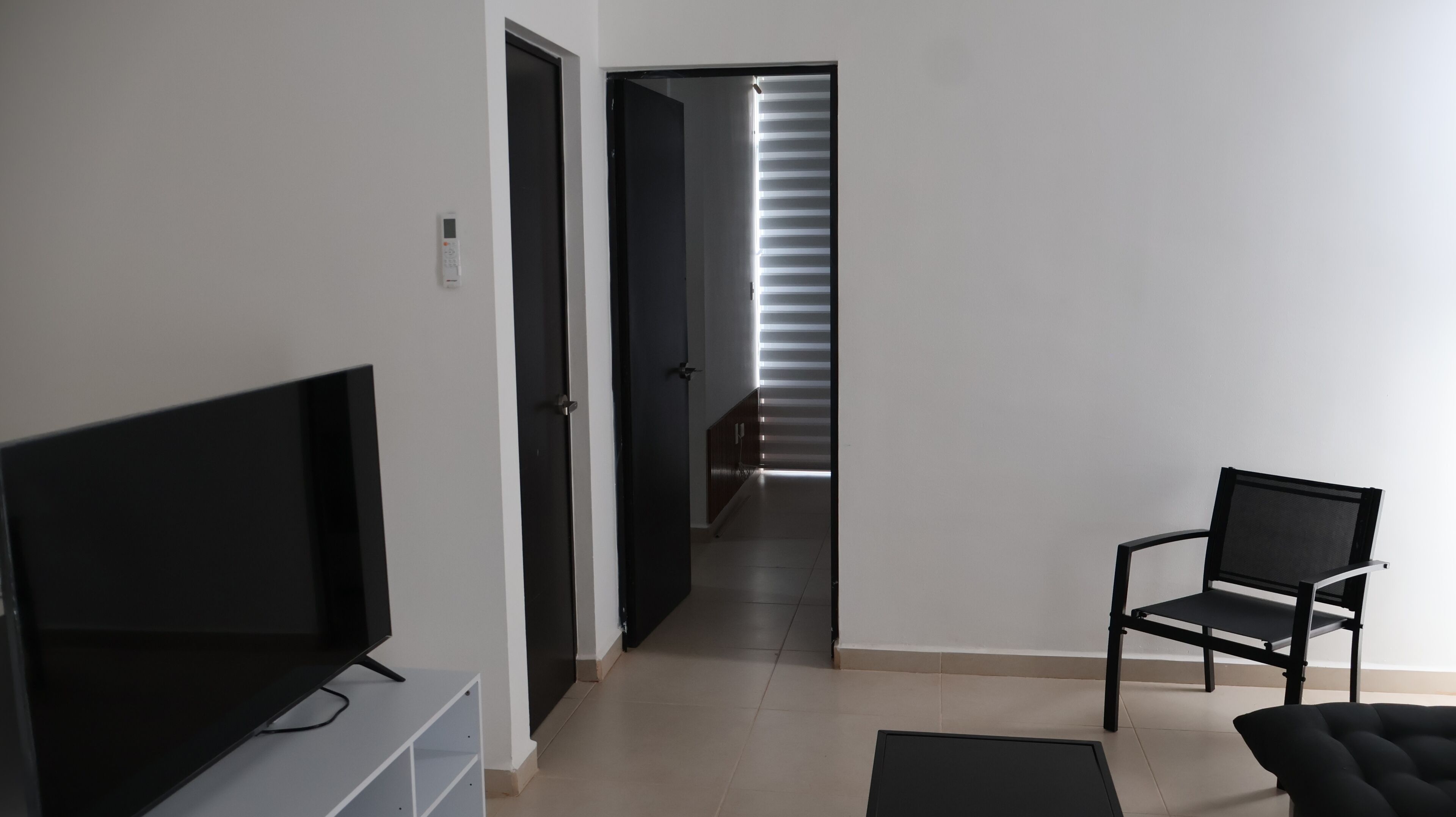 House, 3 Bedrooms, Smoking, Private Pool | Living room