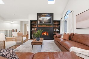TV, fireplace - Riverside Retreat  Sleeps 20 (Halifax)