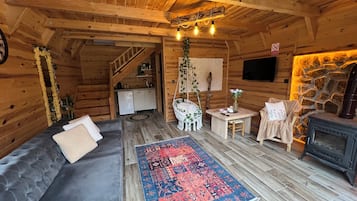 1 bedroom, premium bedding, soundproofing, free WiFi