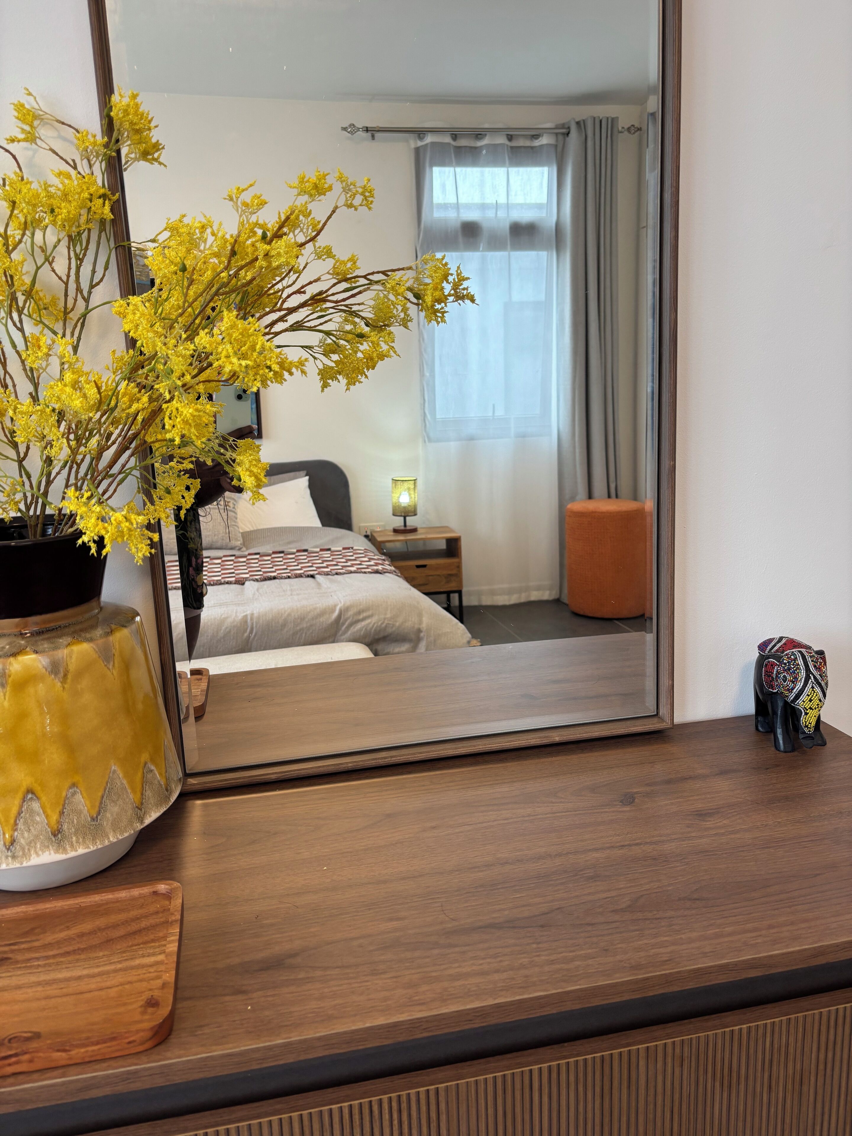 4 soverom, skrivebord, strykejern/-brett og wi-fi (inkludert)