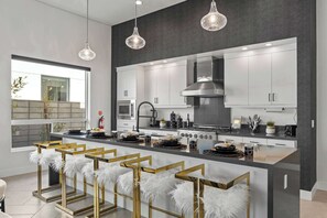 House, Multiple Beds, Pool Access, Mountain View (Casa De Amor) | Private kitchen | Fridge, microwave, oven, stovetop - 3BD Each With Ensuite - Private Pool - Resort Amenities (Palm Springs)